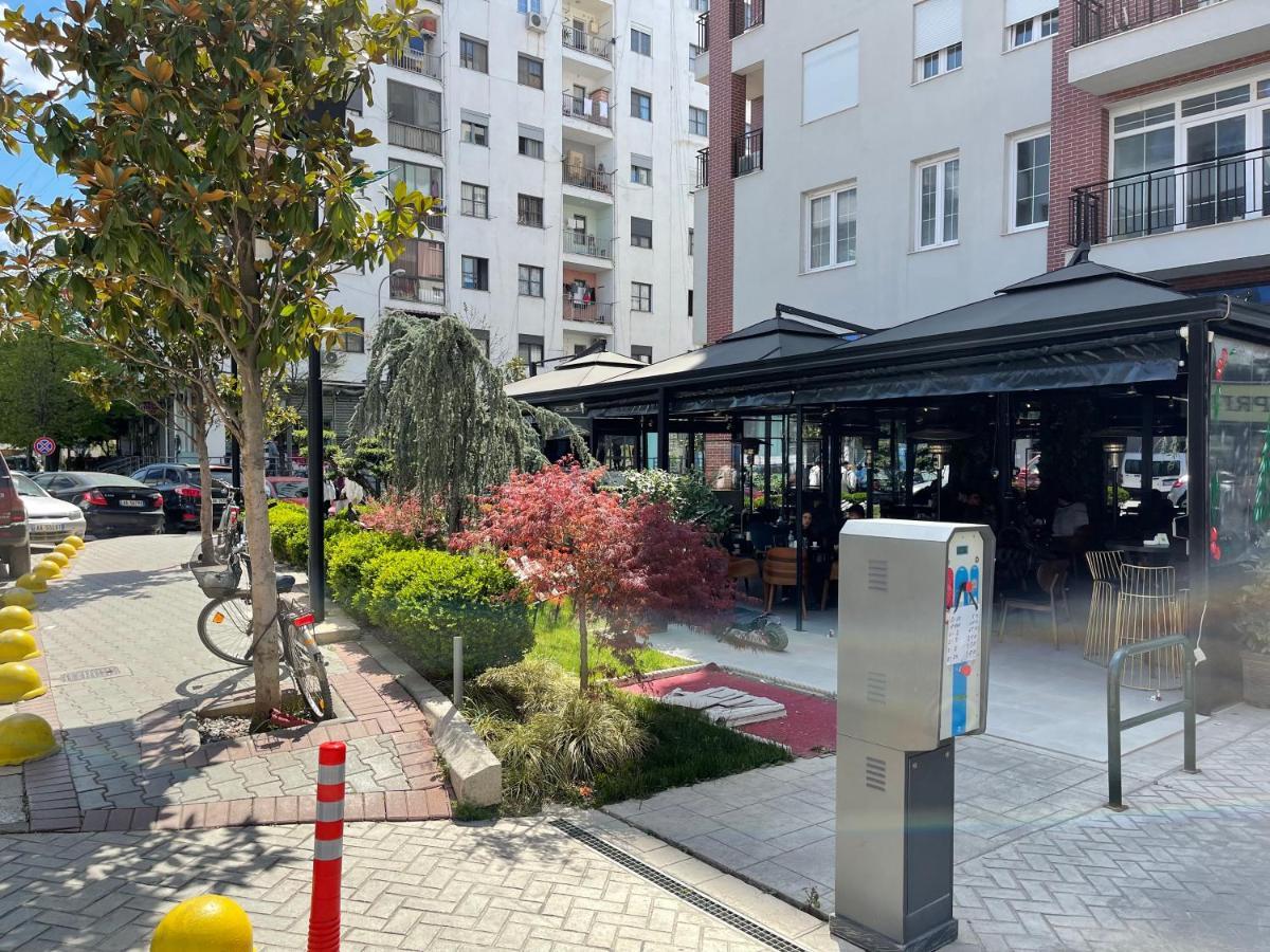טיראנה Lovely Apartment מראה חיצוני תמונה